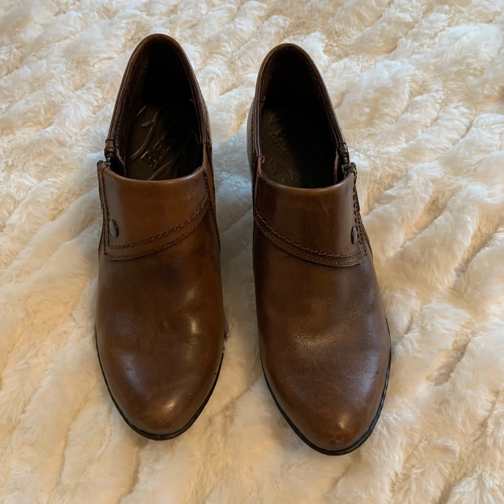 Born Ankle bootie with zipper and 2 inch heel. Genuine leather.